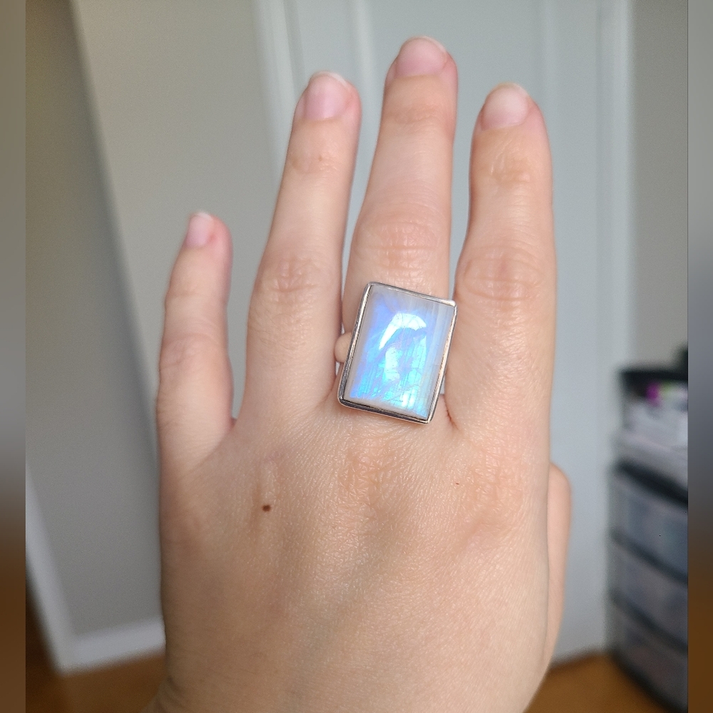 Vintage Boho Sterling Silver Chunky Moonstone Gemstone Rectangle Cabochon Ring